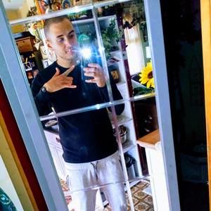 Meet your Posher, Austin